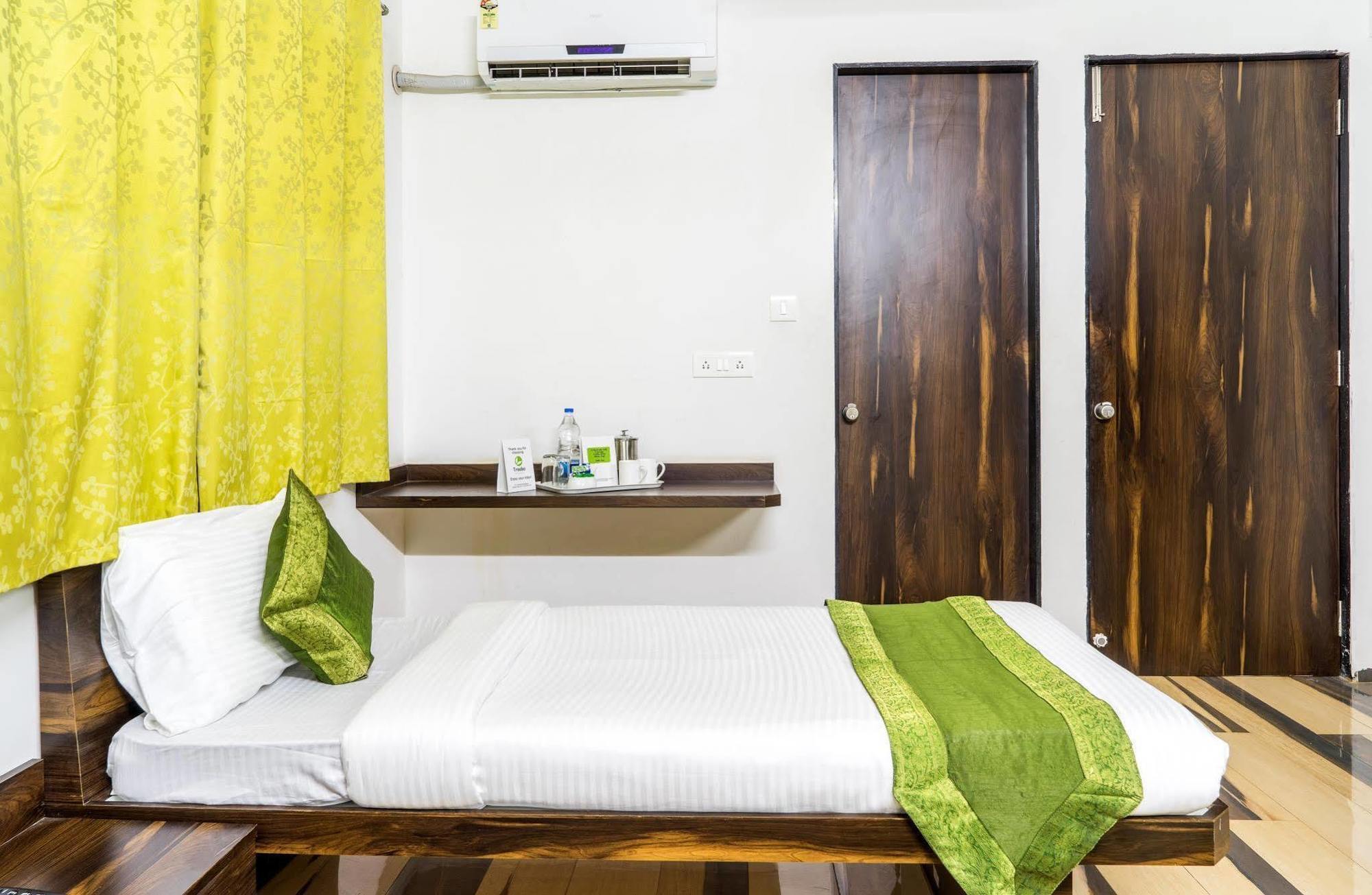 Fabhotel Pruthamesh Pride 나식 외부 사진