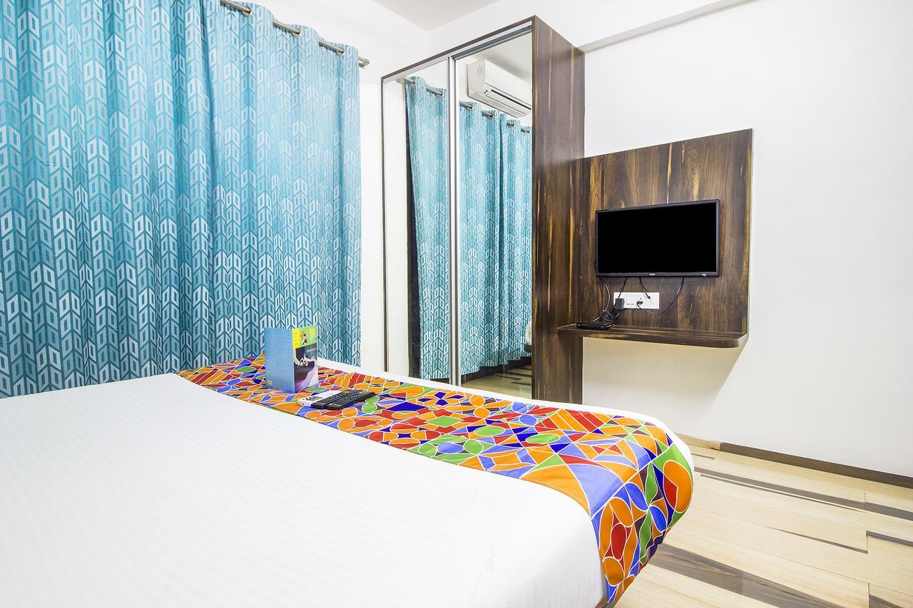 Fabhotel Pruthamesh Pride 나식 외부 사진